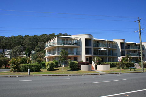 RIVERVIEW, UNIT 6, CURRUMBIN - Events Australia 3