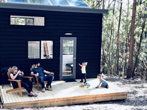 Robinson Crusoe Tiny House - Events Australia 0