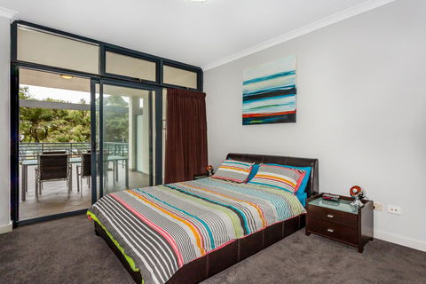 Rockingham Beachfront Apartment - Tourism Bookings 1
