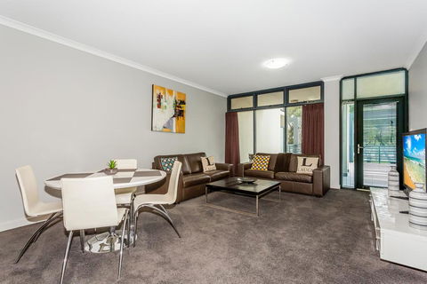 Rockingham Beachfront Apartment - Tourism Bookings 2