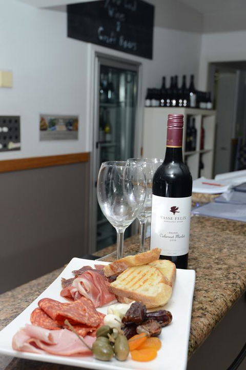Rockpool Motor Inn - Tourism Bookings 3