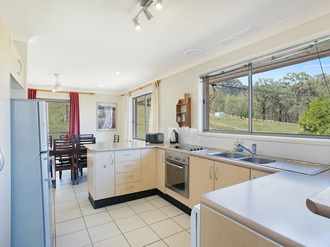Rosamund House In Broke, 4br House In Walking Distance To Cellar Doors - Events Australia 2