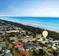 Rosebud Beachhouse Across from Beach - Tourism Bookings