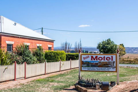 Ross Motel - Events Australia 3