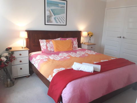 Rossmoyne 2 BEDROOM HOUSE, SELF CHECK IN, Walk To River, Shops, Bus, Trains, Cls To Airport, City, Beaches - Events Australia 0