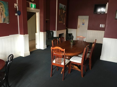 Royal Exchange Hotel - Tourism Bookings 3