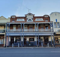 Royal Hotel - Tourism Bookings