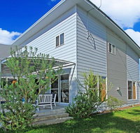 Sandlewood Breeze - spacious entertainer - Events Australia