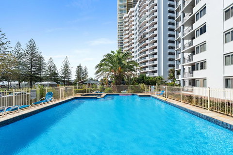 Sandpiper Broadbeach - Accommodation Europe 3