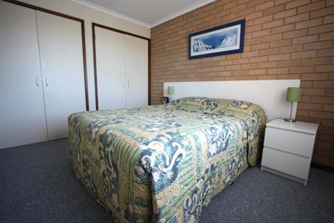 Sapphire Court - Tourism Bookings 3