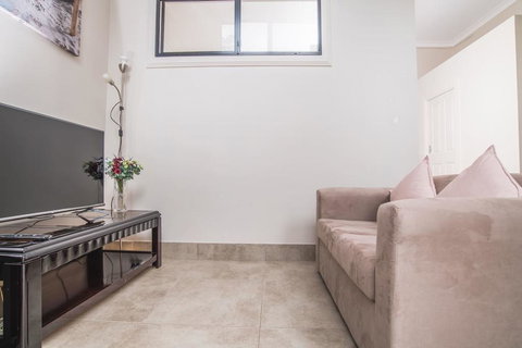 Scenic Illawong Riverside Getaway 1bed1bath Unit - Events Australia 2