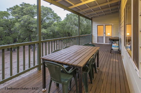 Sea Breeze Chalets Yallingup - Events Australia 3