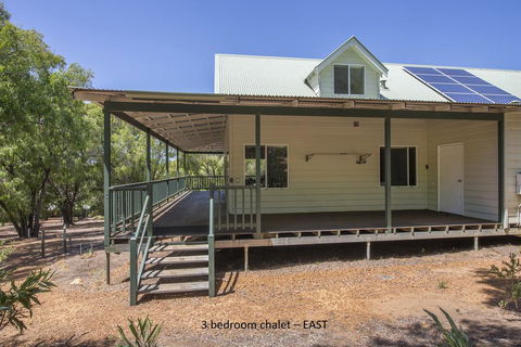 Sea Breeze Chalets Yallingup - Events Australia 1