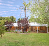 Seabreeze House - So Close to the Beach - Events Australia