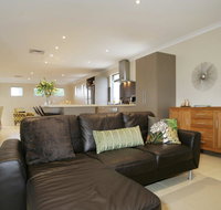 Seal 4 Bedroom House by Shoalwater Executive Homes - Events Australia