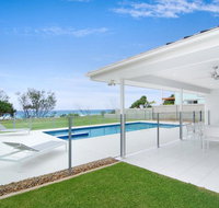 Sentosa on Tugun - Beachfront 5 Bedroom - Events Australia
