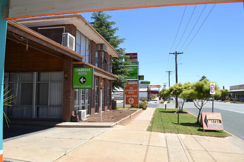 Shamrock Hotel Motel Balranald - Tourism Bookings 0