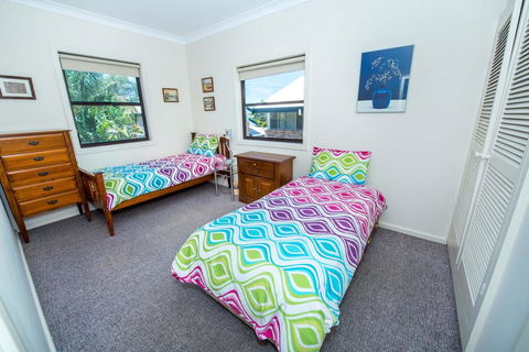 Shoal Bay Avenue, Unit 7 - Events Australia 1