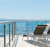 Shoal Bay Penthouse with Views and Resort Facilities - Events Australia