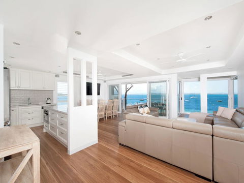 Shoal Bay Views - Events Australia 3