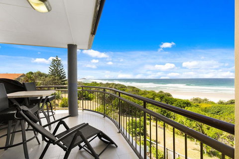 Shoreline Nine Penthouse With Ocean Views - Events Australia 0