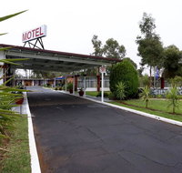 Silver Oaks Motel - Events Australia