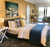 SilverWaters Waterfront Accommodation - Events Australia