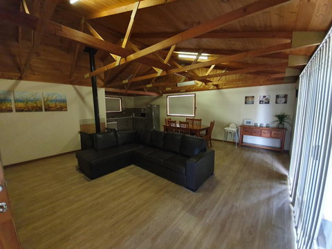 Simo's Place - Events Australia 1