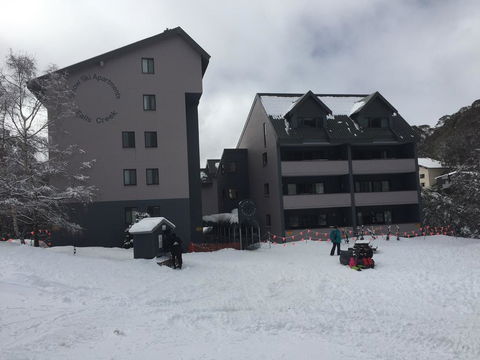 Snow Ski Apartments 38 - Accommodation Europe 0