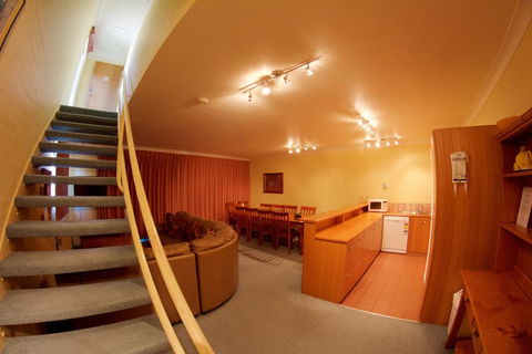 Snow Ski Apartments 41 - Accommodation Europe 1