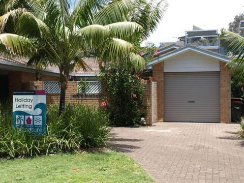 SOUTH BOOMER - PET FRIENDLY - Events Australia 1