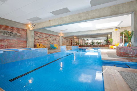 Sovereign Park Motor Inn - Events Australia 0