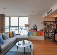Spacious 2 Bedroom Flat In Wolli Creek - Events Australia