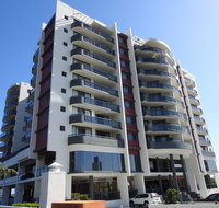 Springwood Tower Apartment Hotel - Events Australia