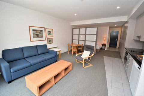 Squatters Run 4 - Accommodation Europe 3