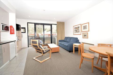 Squatters Run 4 - Accommodation Europe 0