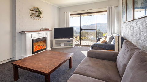 St Moritz 11 - Events Australia 0