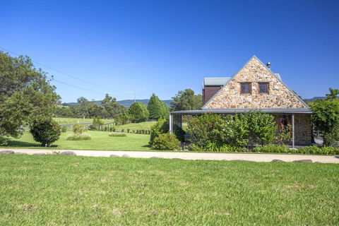 Stone Cottage - Tourism Bookings 2