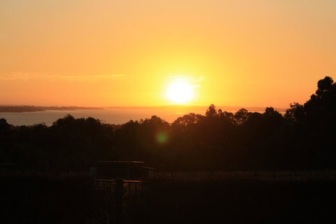 Studio 165 Hidden Gem On 50 Acres With Bay Views - Events Australia 1