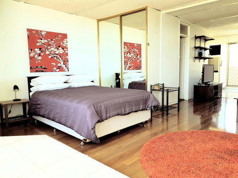 Studio 412 - Ocean And Sunset Views On A Budget - Tourism Bookings 0