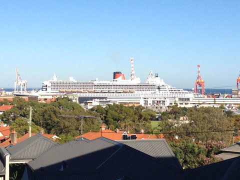 Studio 412 - Ocean And Sunset Views On A Budget - Tourism Bookings 1