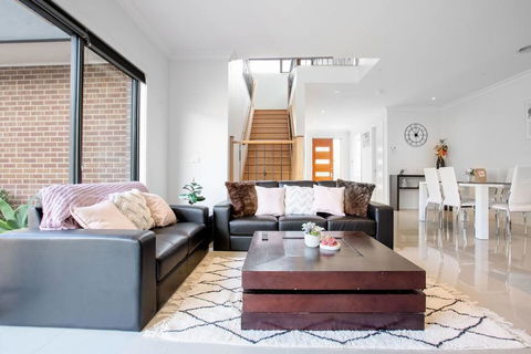 Stunning 3Beds Near Knox Shopping Centro@Wantirna - Events Australia 0