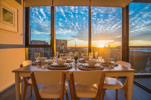 STUNNING Luxury 2beds2bathAPT @CBD (Haymarket) - Events Australia 1
