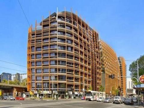 Stylish 1 Bedroom Apartment Amazing City Views - Tourism Bookings 3