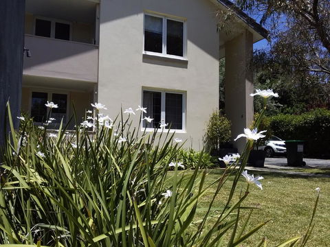 Subistay - Accommodation Europe 0