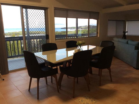 Sunnyside Holiday Home - Events Australia 3