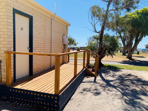 Sunset Beach Holiday Park - Events Australia 3
