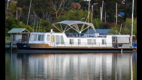 Swamp Fox Luxury 2BR Dutch Barge - Events Australia 2
