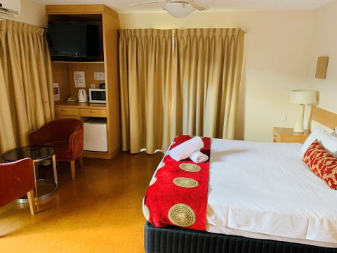 Swan Valley Oasis Resort - Tourism Bookings 2