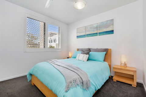 SWIM UP DRIFT APARTMENT 12 South - Events Australia 3